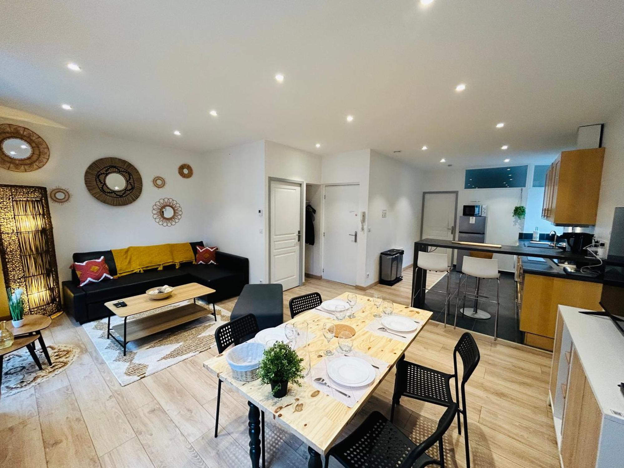 Ferienwohnung L'Etape Des Sacres Reims Exterior foto